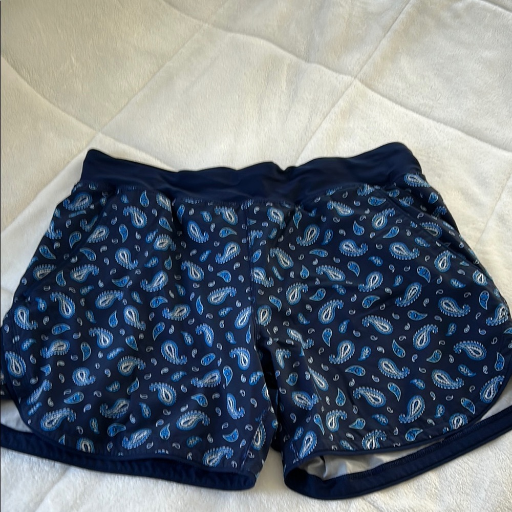 Lands End Navy Paisley Women's Shorts